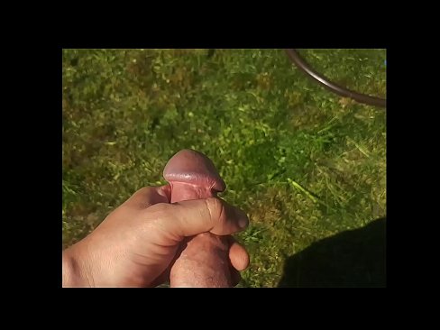❤️ A boazona fica com a rata rosa fodida e ejacula com um esguicho num jardim de Verão ❤ Porno duro em pt.mass-pr.ru ❌❤
